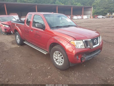 NISSAN FRONTIER 2017