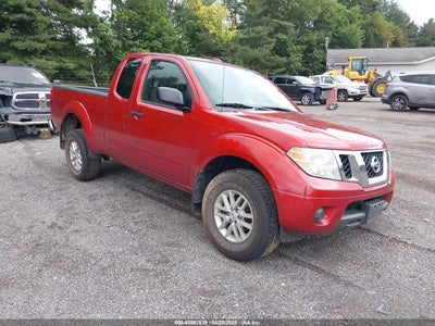NISSAN FRONTIER 2015