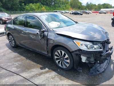HONDA ACCORD HYBRID 2017