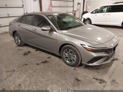HYUNDAI ELANTRA HYBRID 2025