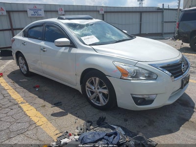 NISSAN ALTIMA 2015