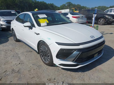 HYUNDAI SONATA HYBRID 2025