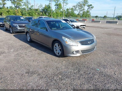 INFINITI G37 2010