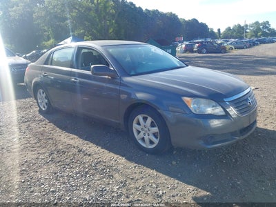 TOYOTA AVALON 2010