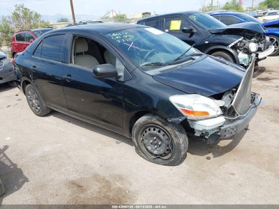 TOYOTA YARIS 2011