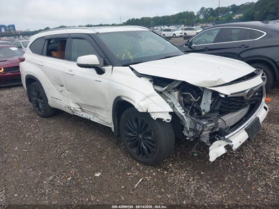 TOYOTA HIGHLANDER 2020