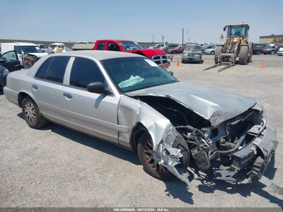 FORD CROWN VICTORIA 2003