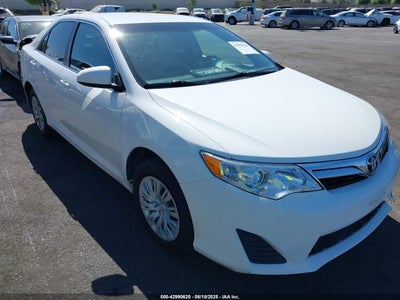 TOYOTA CAMRY 2012