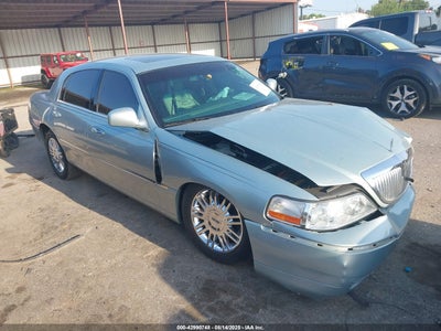 LINCOLN TOWN CAR 2007