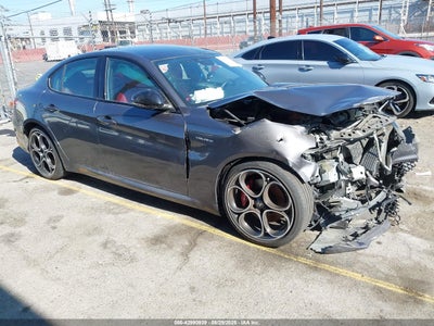 ALFA ROMEO GIULIA 2022