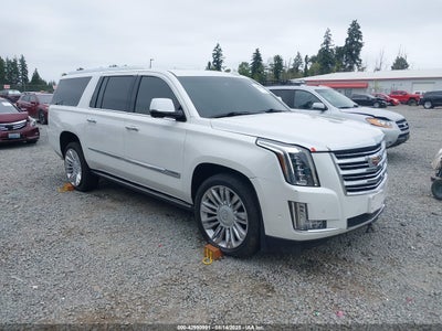CADILLAC ESCALADE ESV 2017