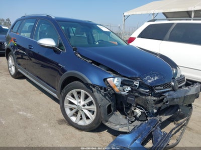 VOLKSWAGEN GOLF ALLTRACK 2017