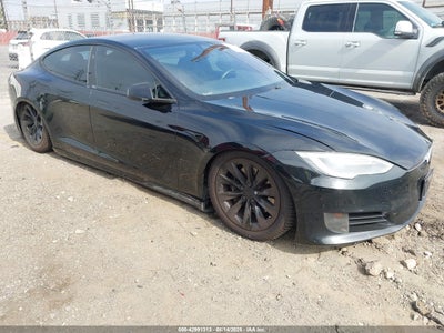 TESLA MODEL S 2016