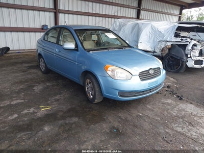 HYUNDAI ACCENT 2010