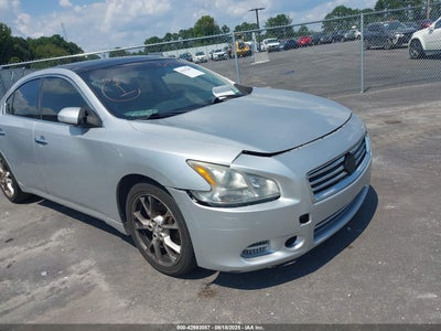 NISSAN MAXIMA 2012