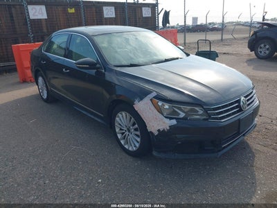 VOLKSWAGEN PASSAT 2016