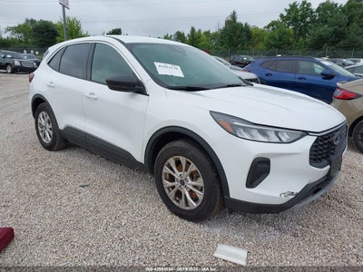FORD ESCAPE 2023