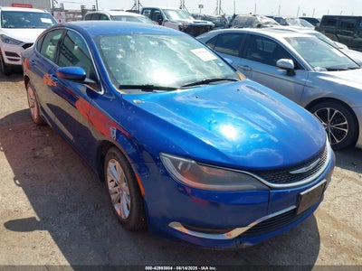 CHRYSLER 200 2015