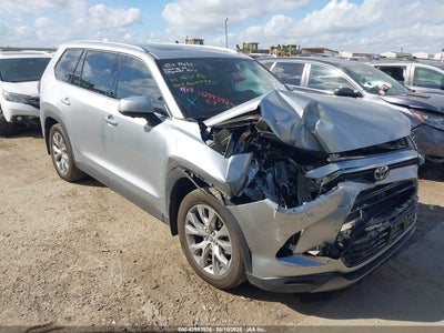 TOYOTA GRAND HIGHLANDER 2024