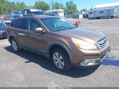 SUBARU OUTBACK 2011