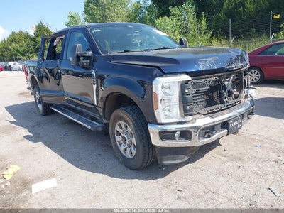 FORD F-250 2024
