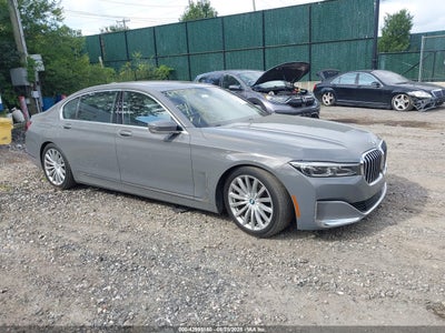 BMW 740 2022