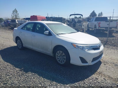 TOYOTA CAMRY 2012