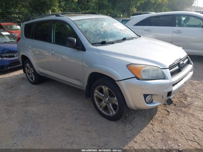 TOYOTA RAV4 2011