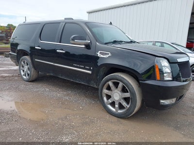 CADILLAC ESCALADE ESV 2008