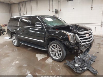 CADILLAC ESCALADE ESV 2019
