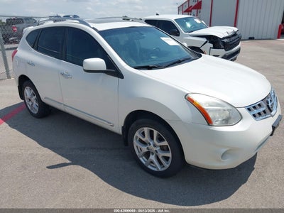 NISSAN ROGUE 2011