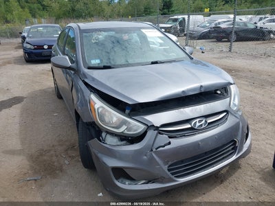 HYUNDAI ACCENT 2015