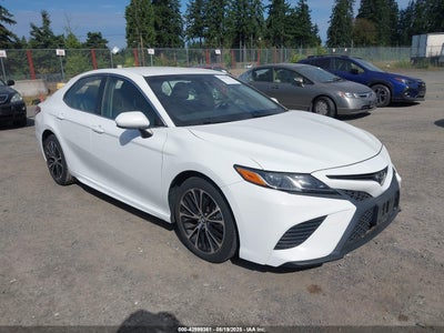 TOYOTA CAMRY 2018