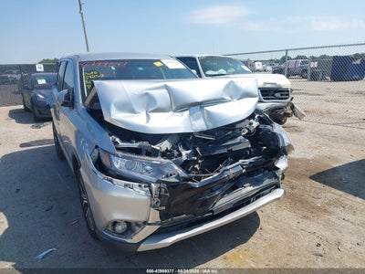 MITSUBISHI OUTLANDER 2018