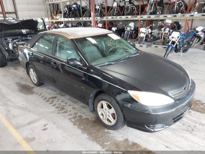 TOYOTA CAMRY 2004