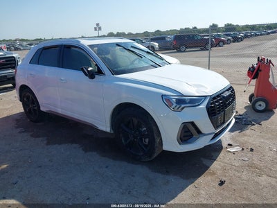AUDI Q3 2024