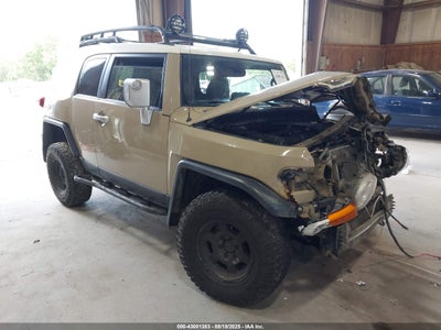 TOYOTA FJ CRUISER 2014