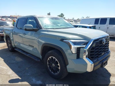 TOYOTA TUNDRA 2022