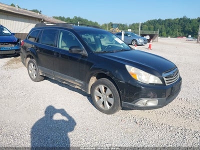 SUBARU OUTBACK 2011