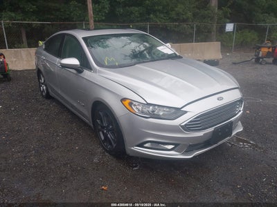 FORD FUSION HYBRID 2017