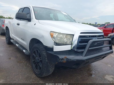TOYOTA TUNDRA 2010