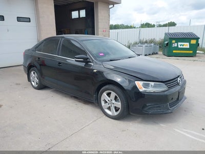 VOLKSWAGEN JETTA 2013