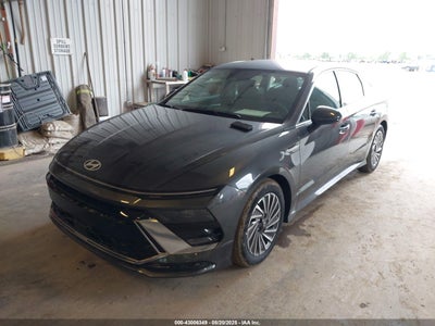 HYUNDAI SONATA HYBRID 2025