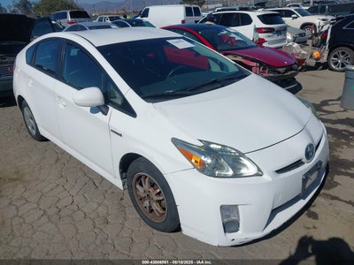 TOYOTA PRIUS 2011