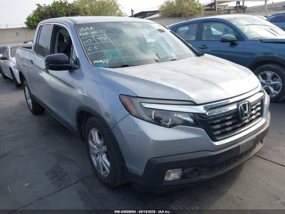 HONDA RIDGELINE 2019
