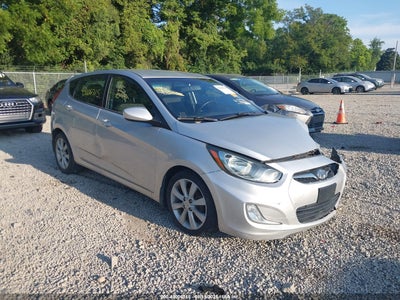 HYUNDAI ACCENT 2012