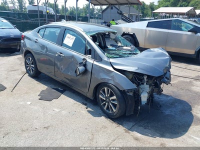 NISSAN VERSA 2021