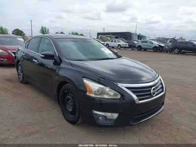 NISSAN ALTIMA 2015
