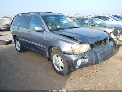 TOYOTA HIGHLANDER 2004