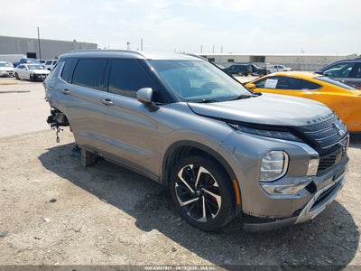 MITSUBISHI OUTLANDER 2022
